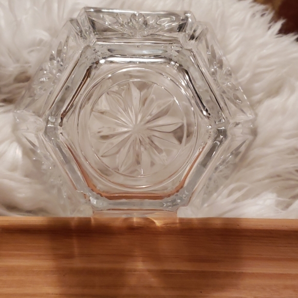 Over 24% Full Lead Crystal from Avon - Picture 5 of 5